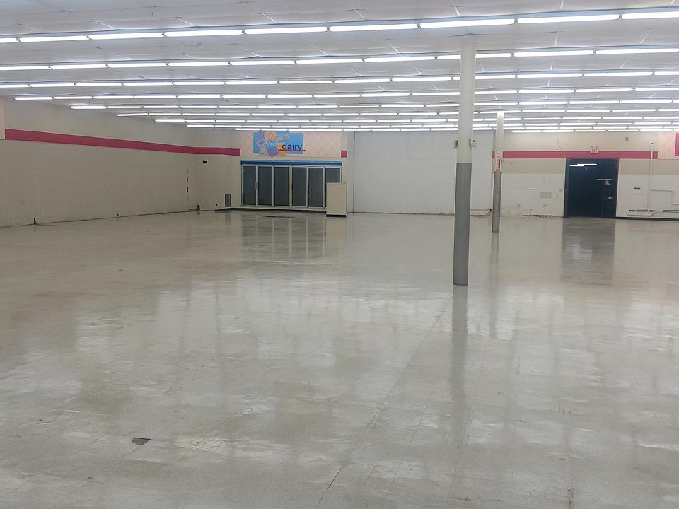 2nd image of 8491 Waters Ave