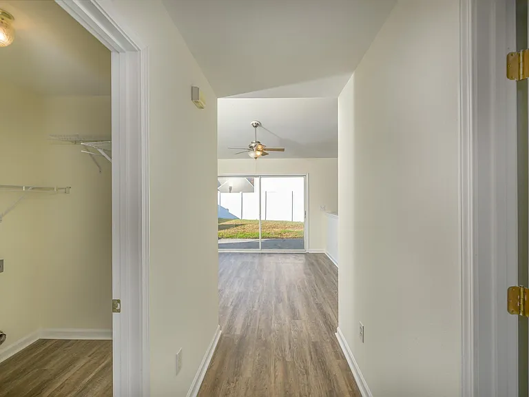 610 Pepperbush Dr — Photo 3