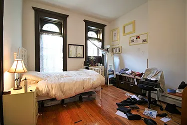 Rented by Next Door Realty NYC