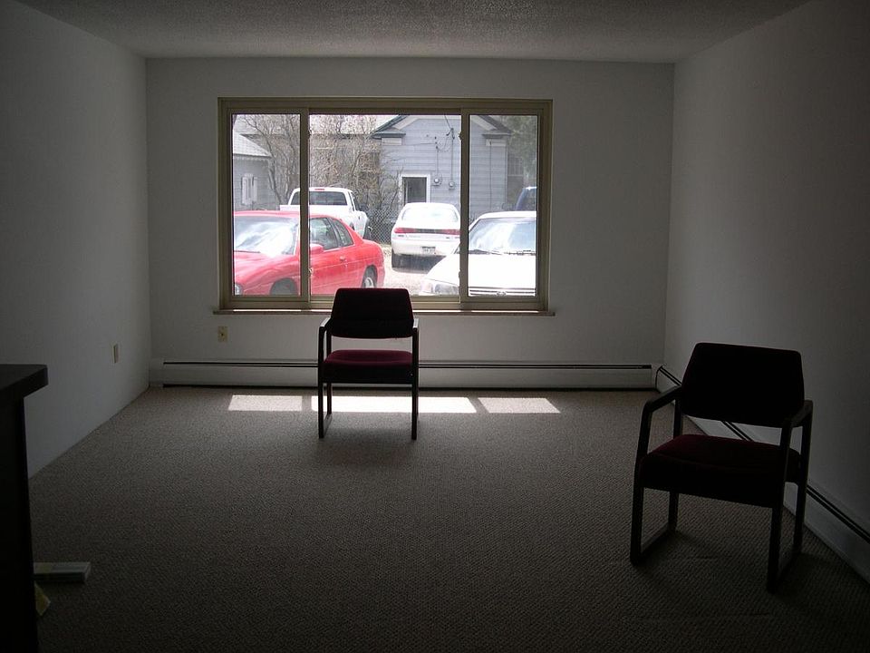 2nd image of 1516 Grand Ave #104
