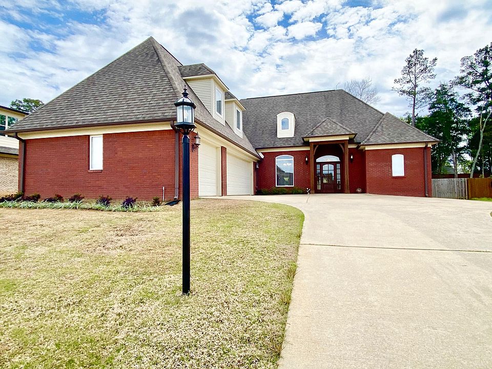 1st image of 1236 Westbrook Dr