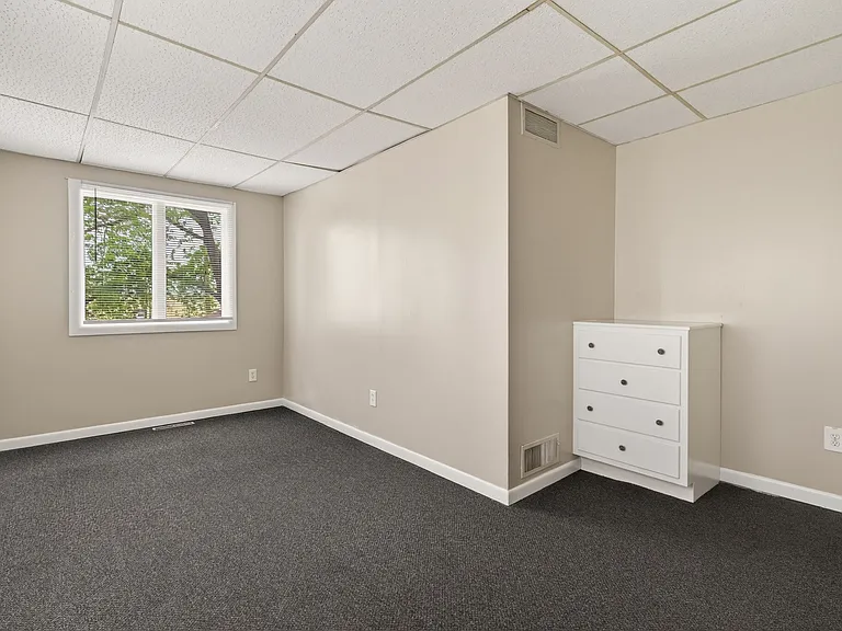 6542 McCook Ave — Photo 27