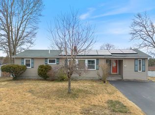 7 Shady Ln, Dover, NH 03820