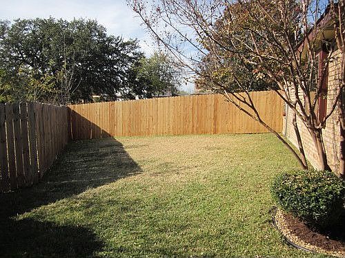 4th image of 2206 Heights Dr