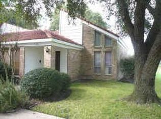 15106 Trailside Dr, Houston, TX 77095