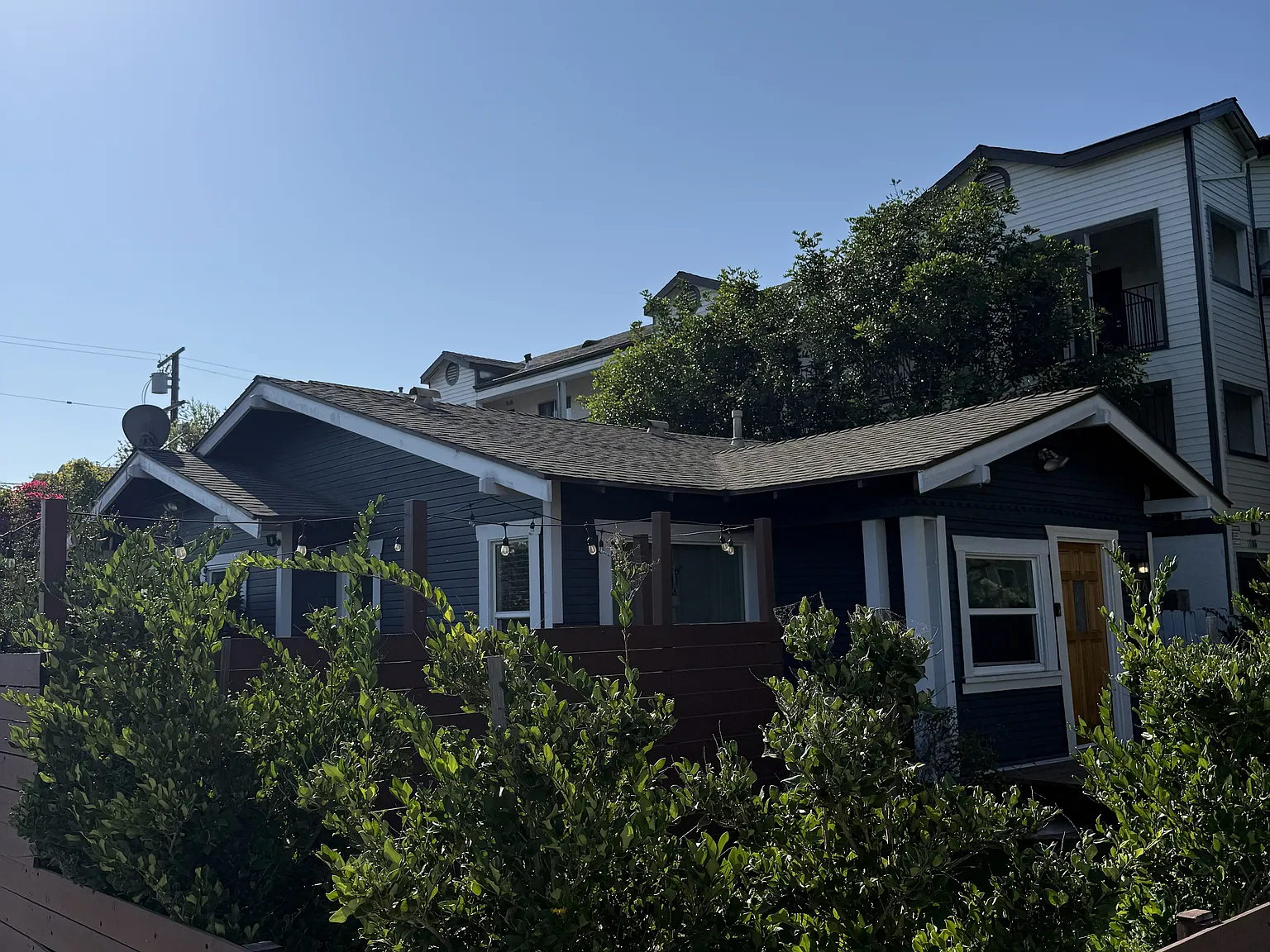 2 bed, 1011 sqft, $4,000 — Photo 2