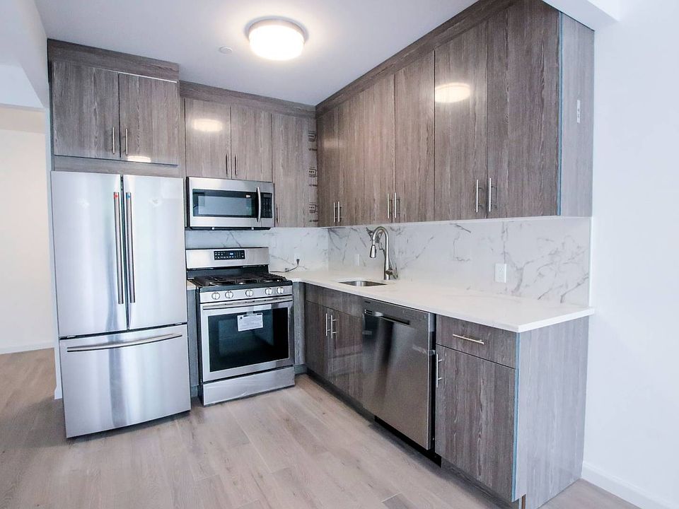 1st image of 2131 Ocean Ave #3A-3