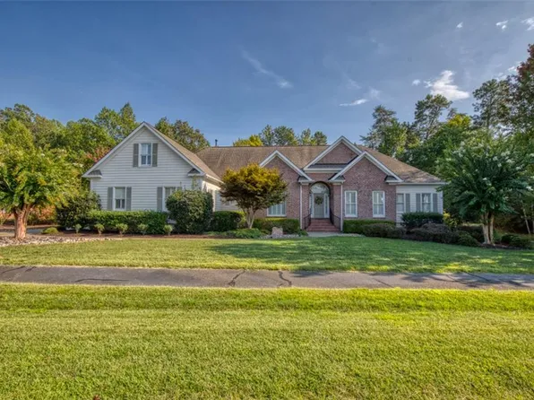 9960 Mill Pond Run, Toano, VA 23168