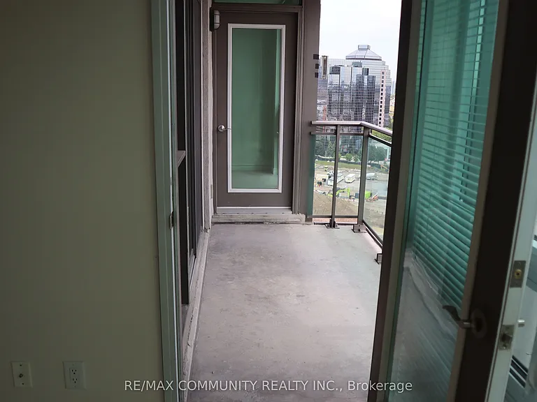88 Grangeway Ave #2207 — Photo 21
