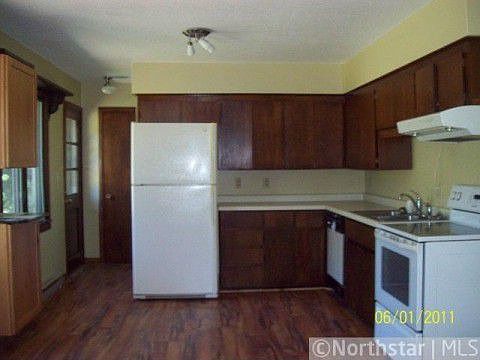 1st image of 10261 Park Cir