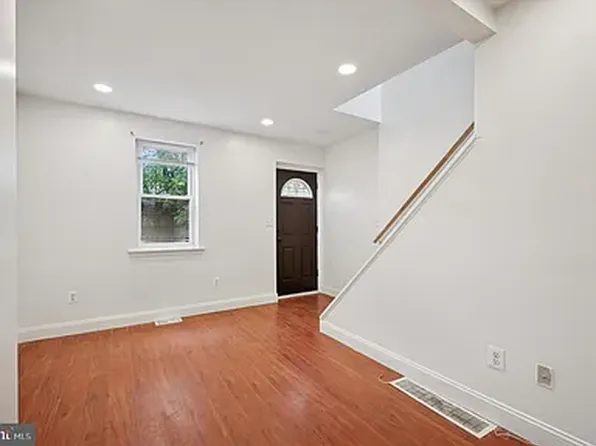 2627 E Seltzer St, Philadelphia, PA 19134