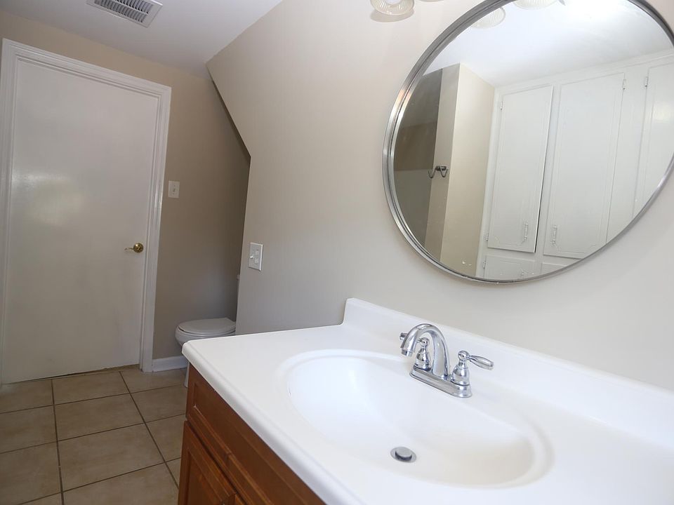 977 Church St, Decatur, GA 30030 Zillow