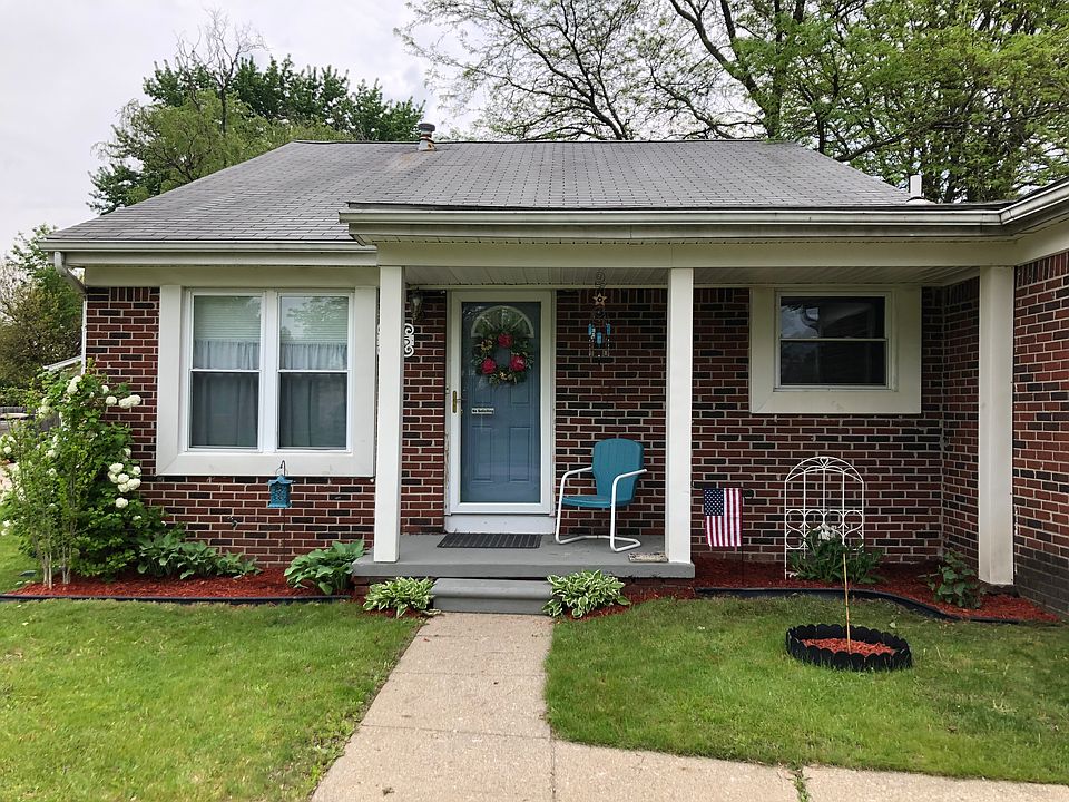1st image of 1345 Hampshire Dr