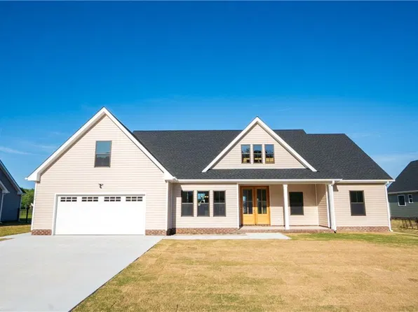 102 Copper Run Loop, South Mills, NC 27976