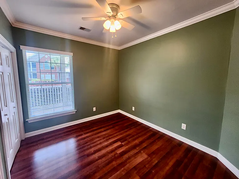 1375 Hopton Cir — Photo 15