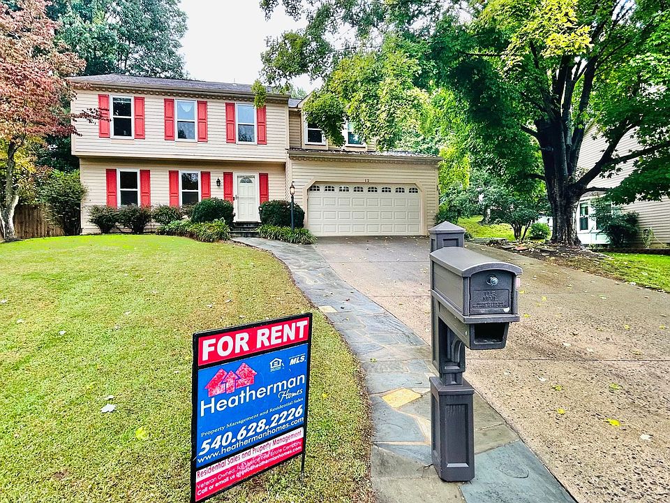 1st image of 12 Lee Ct