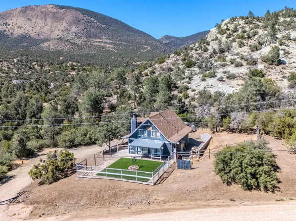 11501 Halter Dr, Tehachapi, CA 93561