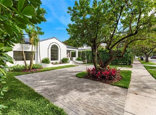 1735 Lenox Ave, Miami Beach, FL 33139