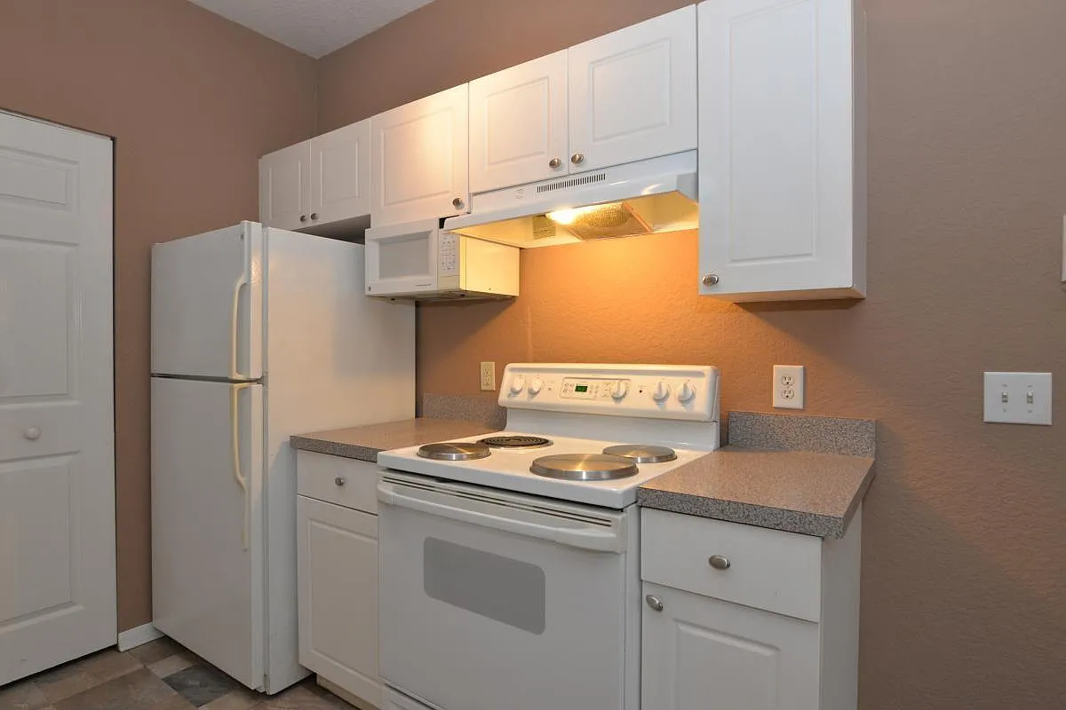 834 Grand Regency Pointe — Photo 4