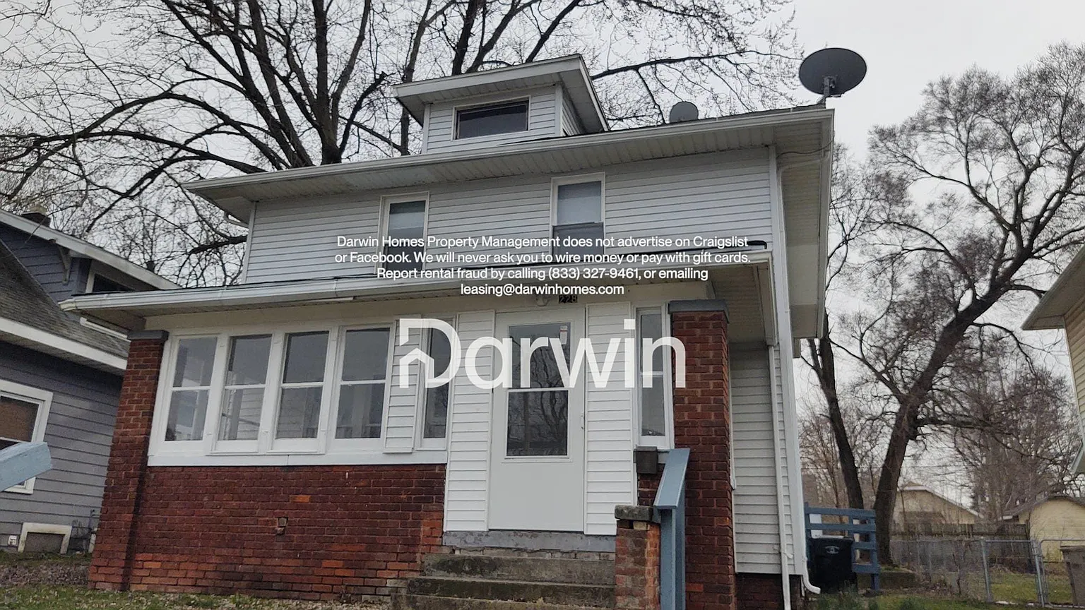 228 E Victoria St photo 1