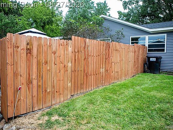 5th image of 252 Pinewood Dr