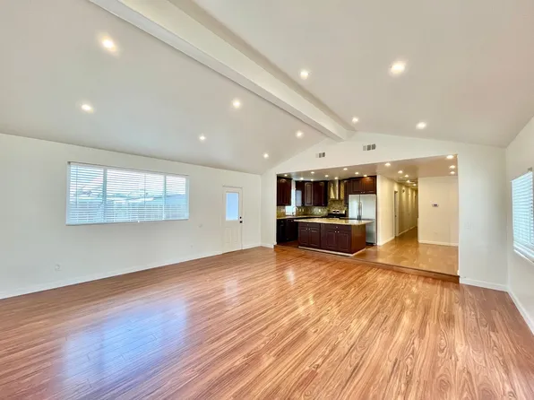 6903 Eberhart St, San Diego, CA 92115