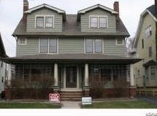 3133 E Derbyshire Rd, Cleveland Heights, OH