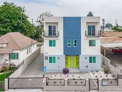 1265 E Adams Blvd, Los Angeles, CA, 90011