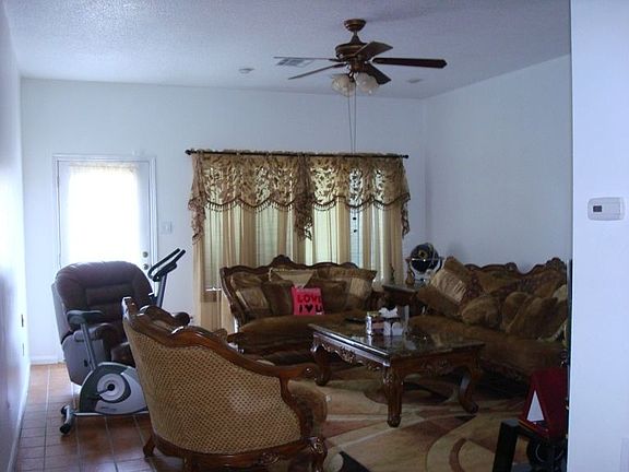 2nd image of 1614 Whispering Woods Dr