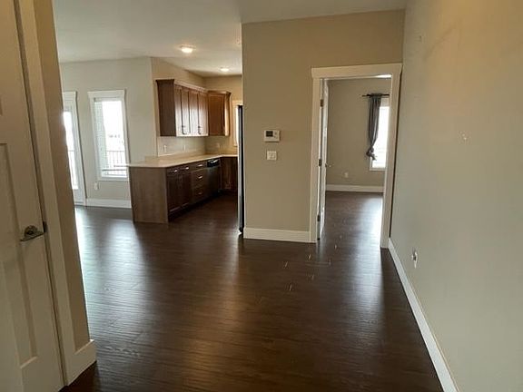 4th image of 11205 105th Ave #211