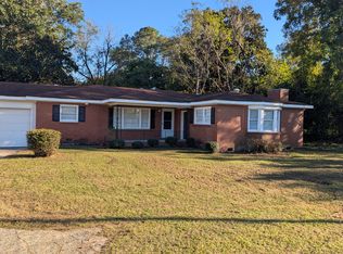 304 Elberta Rd, Warner Robins, GA 31093