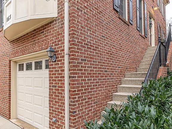 5th image of 1163 Regal Oak Dr