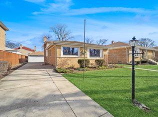 8315 Central Ave, Morton Grove, IL 60053