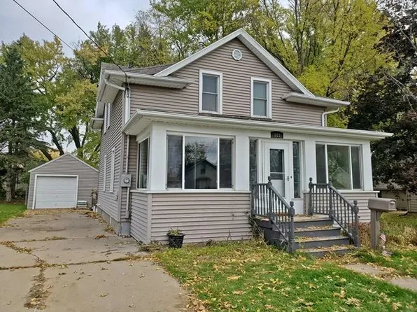 803 West ARNOLD STREET, Marshfield, WI 54449