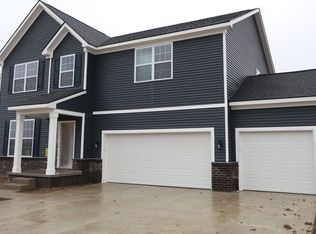 2757 Salt Springs Dr, Saline, MI 48176