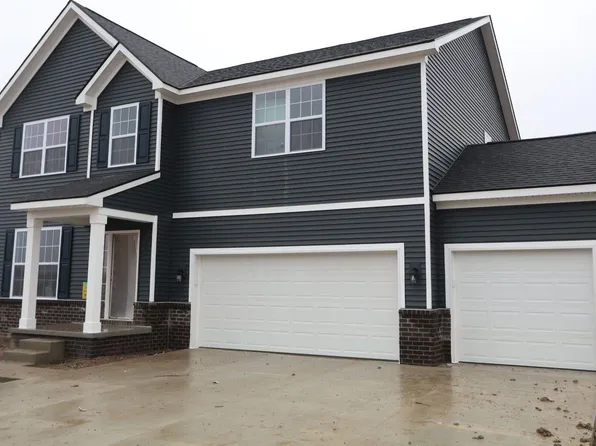 2757 Salt Springs Dr, Saline, MI 48176