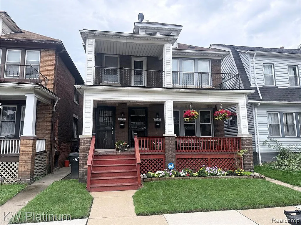 2 bed, 950 sqft, $1,150 — Photo 1