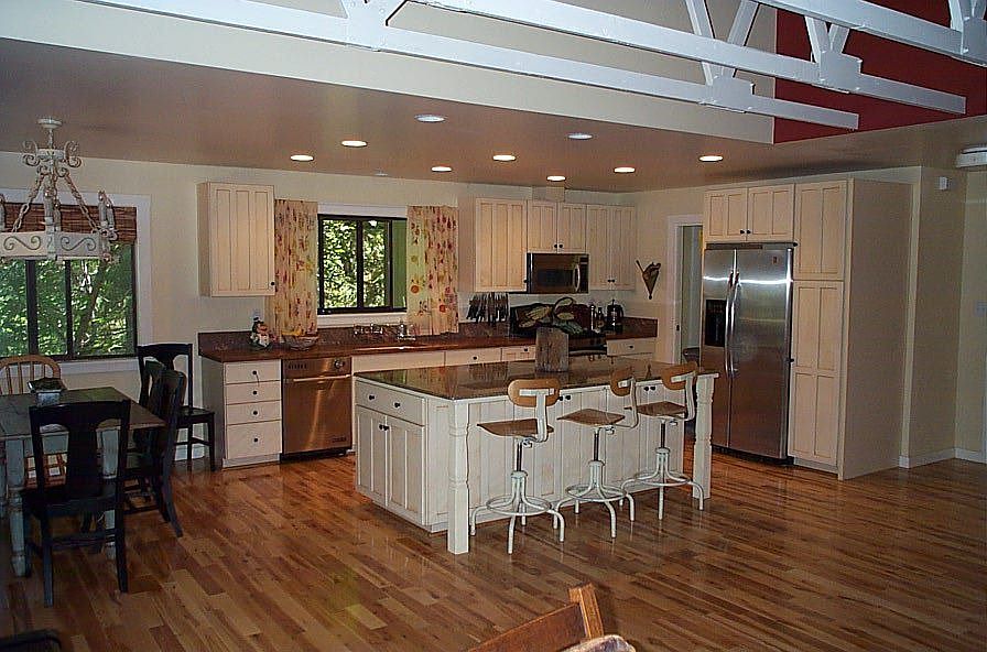 2nd image of 10967 Willow Valley Rd