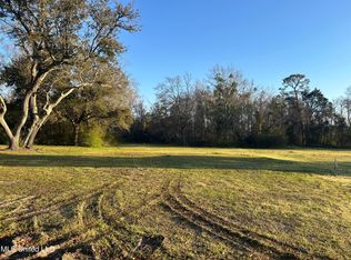 2764 Mission Ln, Biloxi, MS 39531