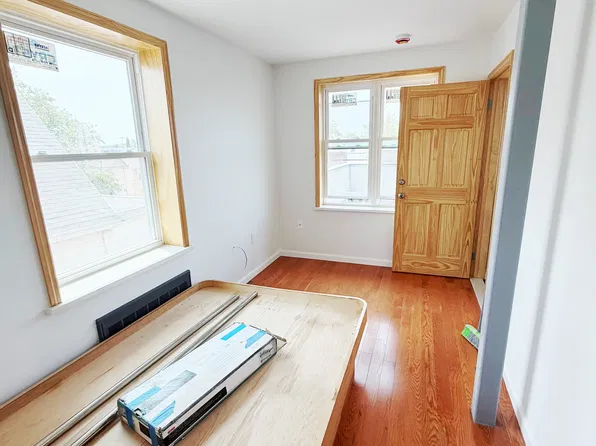 (undisclosed Address), Brooklyn, NY 11204