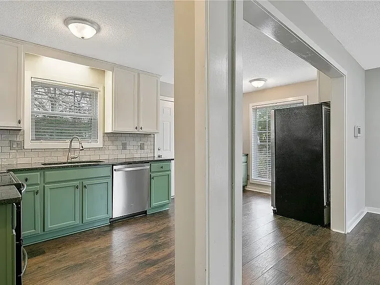 316 Whipple Tree Ln — Photo 14