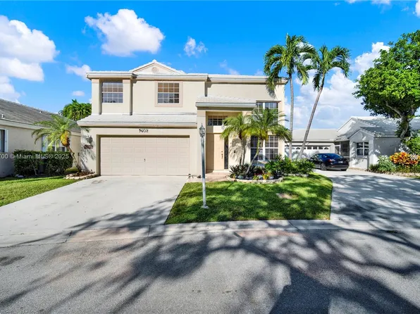 9602 NW 8th Cir, Plantation, FL 33324