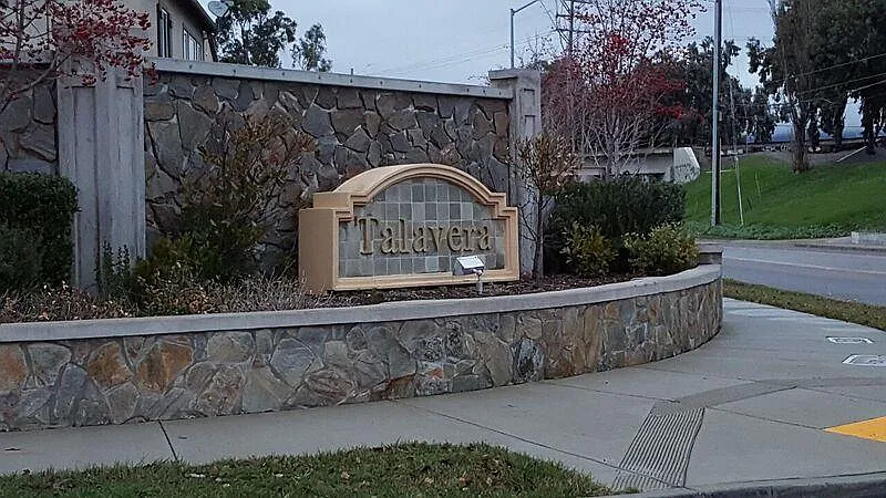 5 bed, 3198 sqft, $5,500 — Photo 3