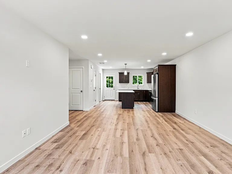 203 Amston Rd #302 — Photo 17