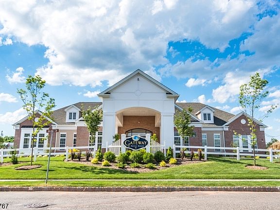 2nd image of 54 Norton Rd