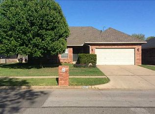 1208 Aspen Trl, Edmond, OK 73012