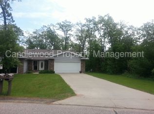 3370 Bridlewood Dr, Plover, WI 54467