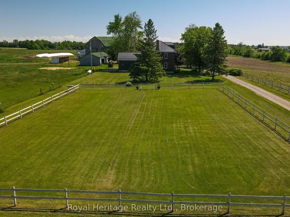 140 Robin Rd, Kawartha Lakes, ON K0M 1G0
