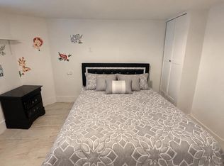 (Undisclosed Address), Richmond Hill, NY 11418