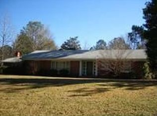 504 Norwood Dr, Valley Grande, AL 36703